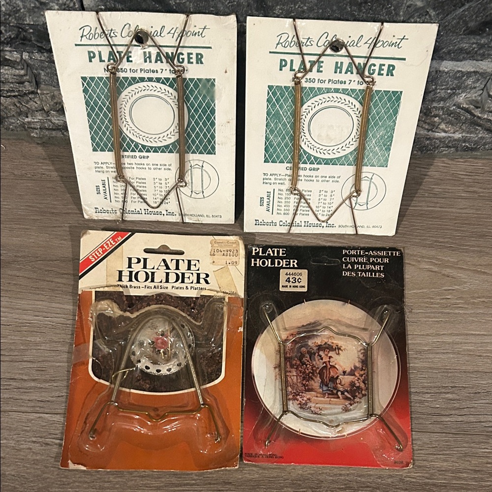 Plate Hanger Set of 4‎ Gold